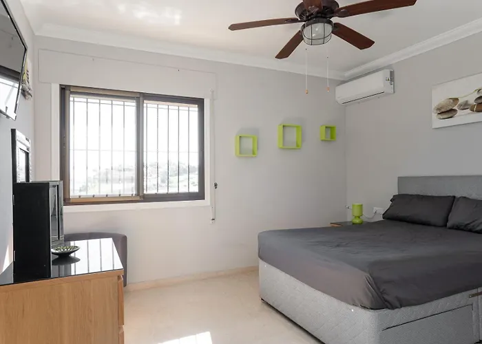 Duplex In Mijas * 푸엔히롤라